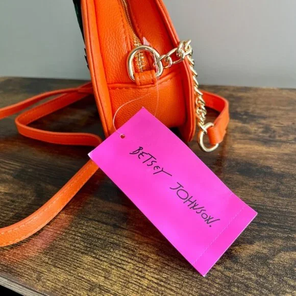 •SOLD•|Betsey Johnson| Cute NWT Halloween Pumpkin Trendy Crossbody Bag Purse NEW - Picture 6 of 9